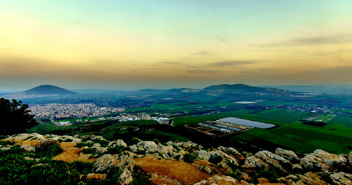 Mount Precipice Christian Holy Land Tour